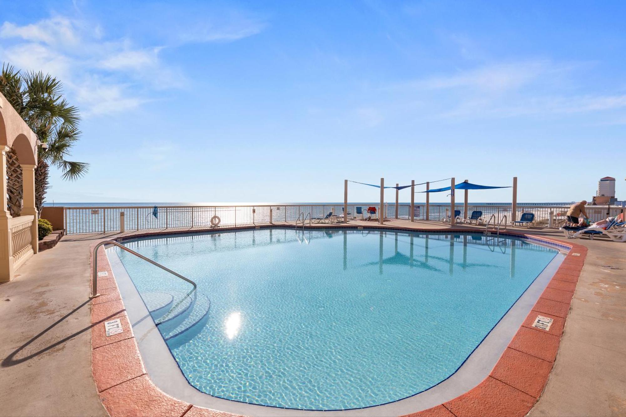 Gulf Front Master Br In Sunrise Beach With Amazing Views! Sleeps 7! Panama City Beach Exterior foto