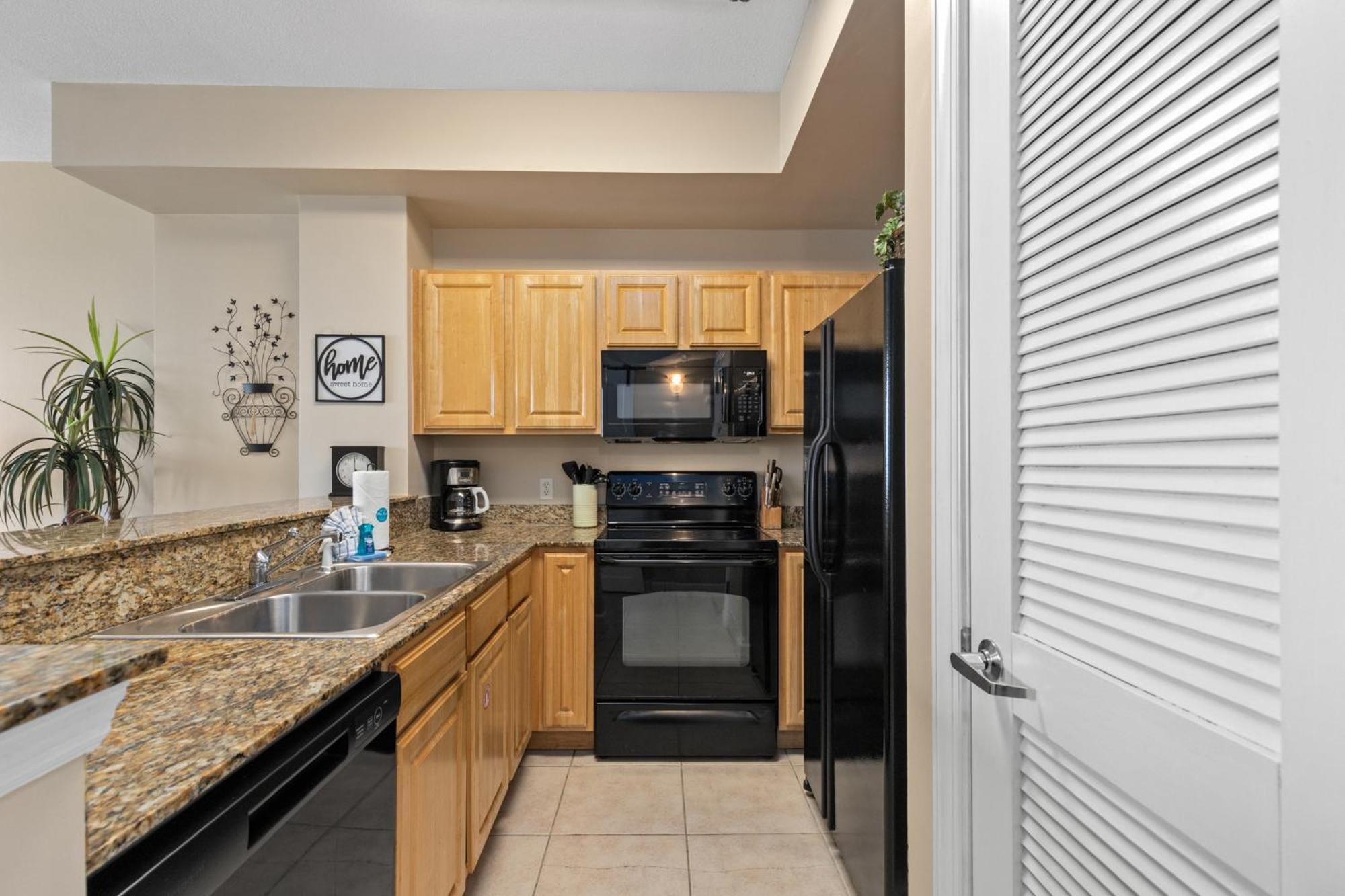 Gulf Front Master Br In Sunrise Beach With Amazing Views! Sleeps 7! Panama City Beach Exterior foto